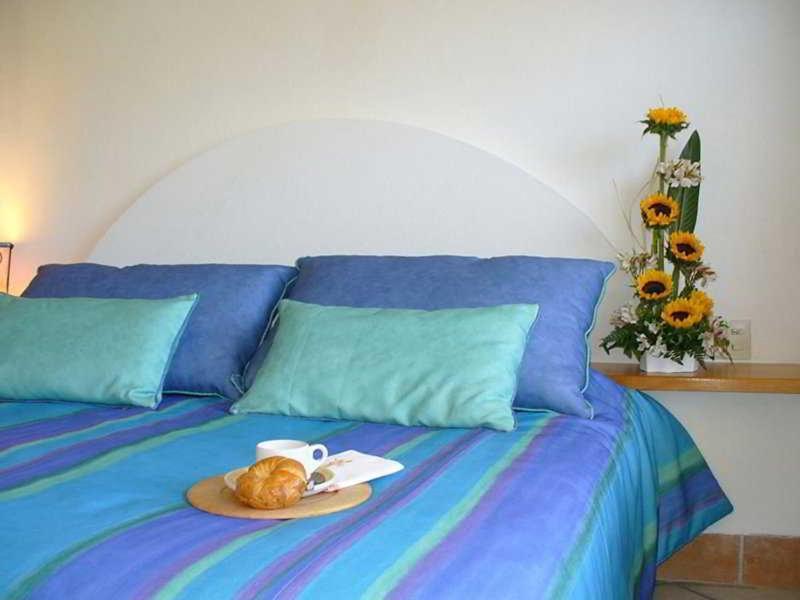 Hotel Eloisa Πουέρτο Βαγιάρτα Δωμάτιο φωτογραφία